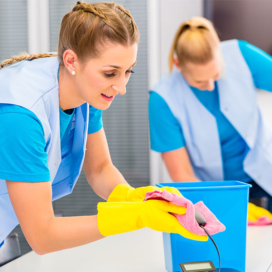 Professional bond cleaners for house cleaning in Brisbane